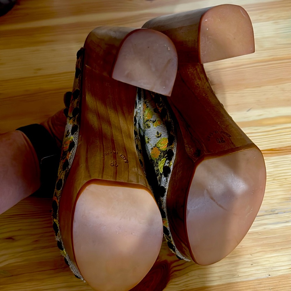 Jeffrey Campbell wooden clogs - Picture 4 of 4